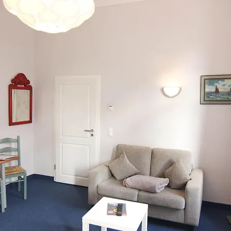 Kapitaenshaus-lassen-zimmer-amistad Affittacamere Westerland